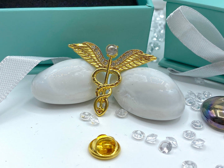 Caduceus Diamante Lapel Pin Gold