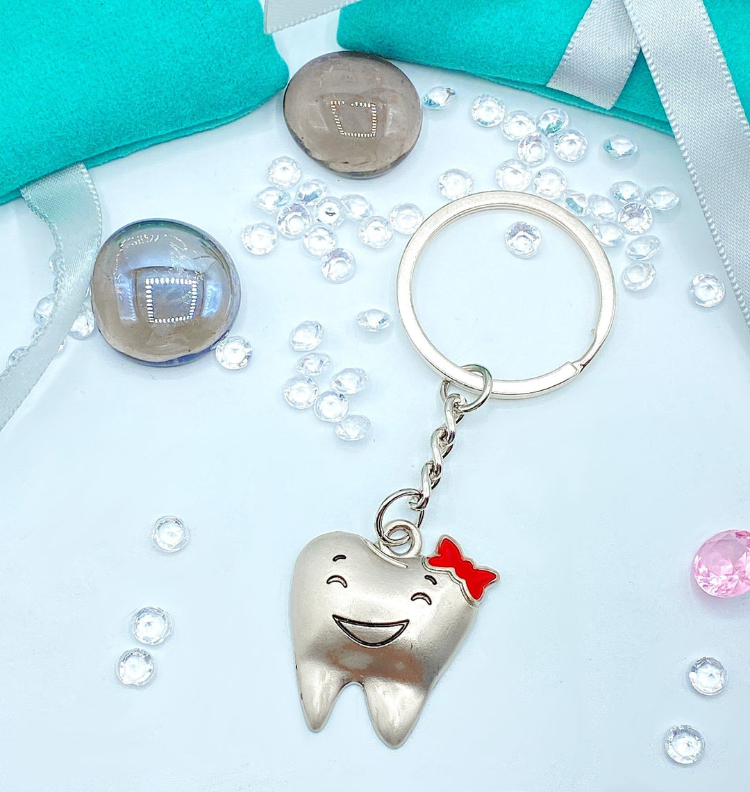 Smiley Tooth Red Bow Keyring