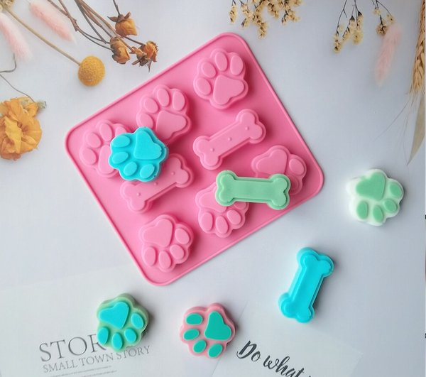 Paw & Bone Ice Cube Tray Mould