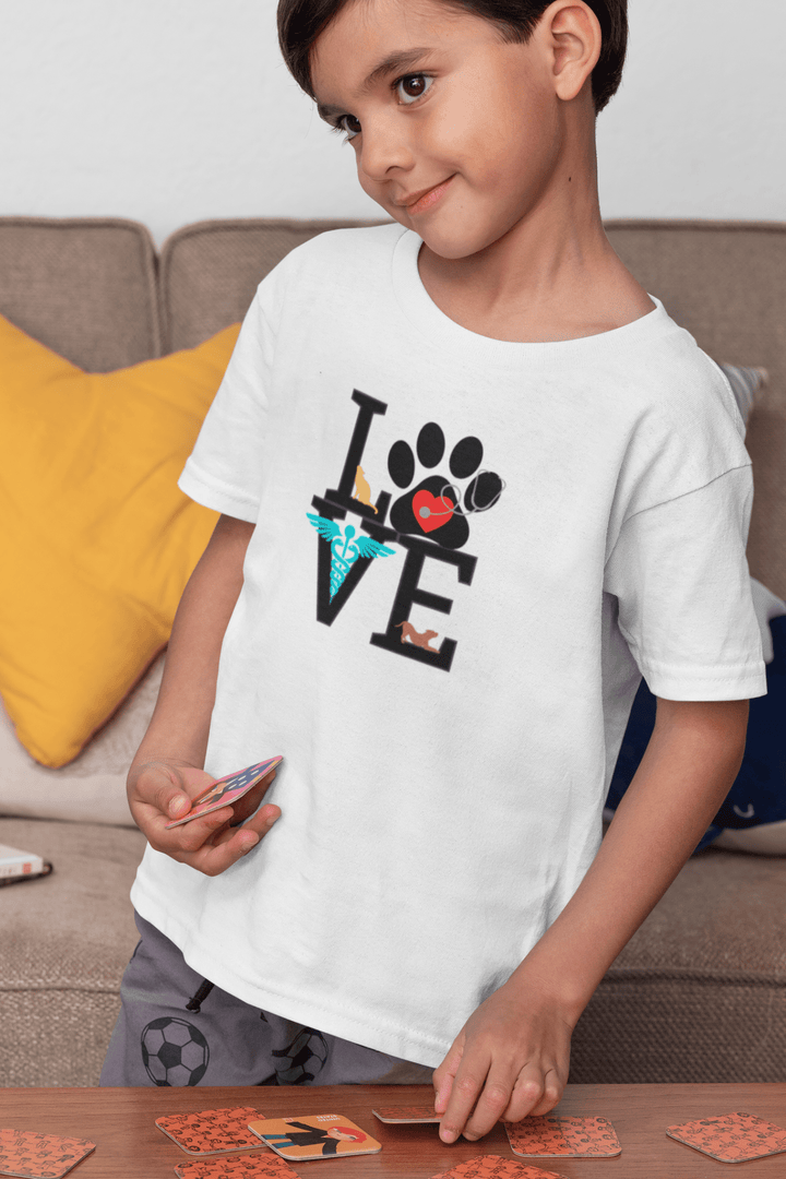 Children's T-shirt - Veterinary Cats and Dogs Love